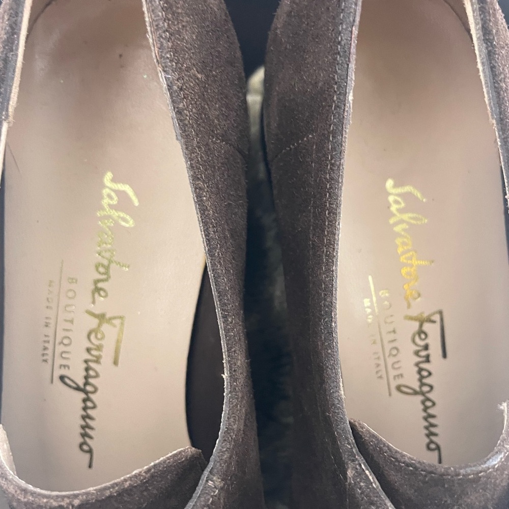 NWOT Salvatore Ferragamo Suede shoes for women - Picture 11 of 14